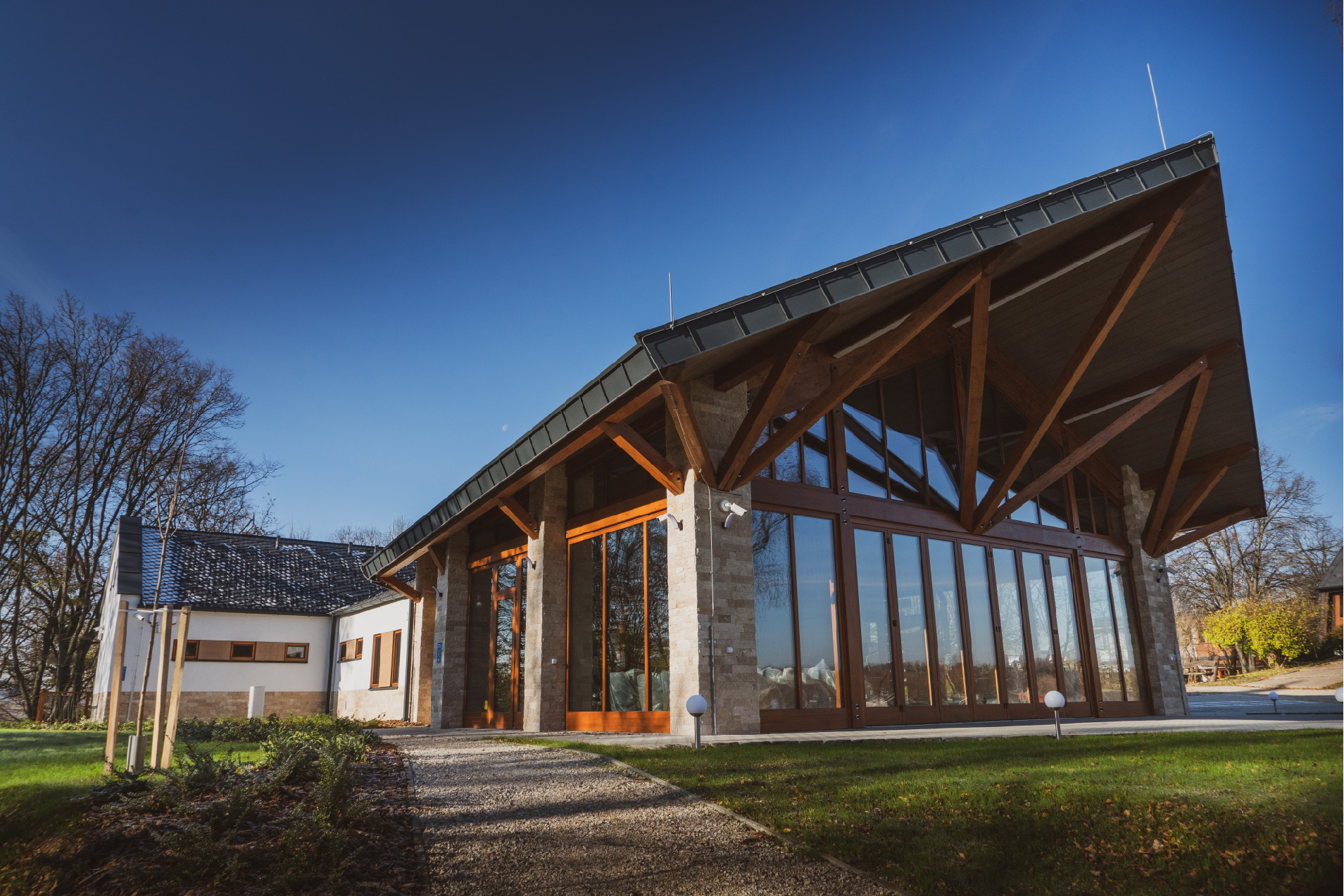 Zsuppányi Gyula, Fülöp Tibor, Madár Ivett, Benkő Diána - Fehér Hattyú Bisztró, Gébárti-tó, Zalaegerszeg