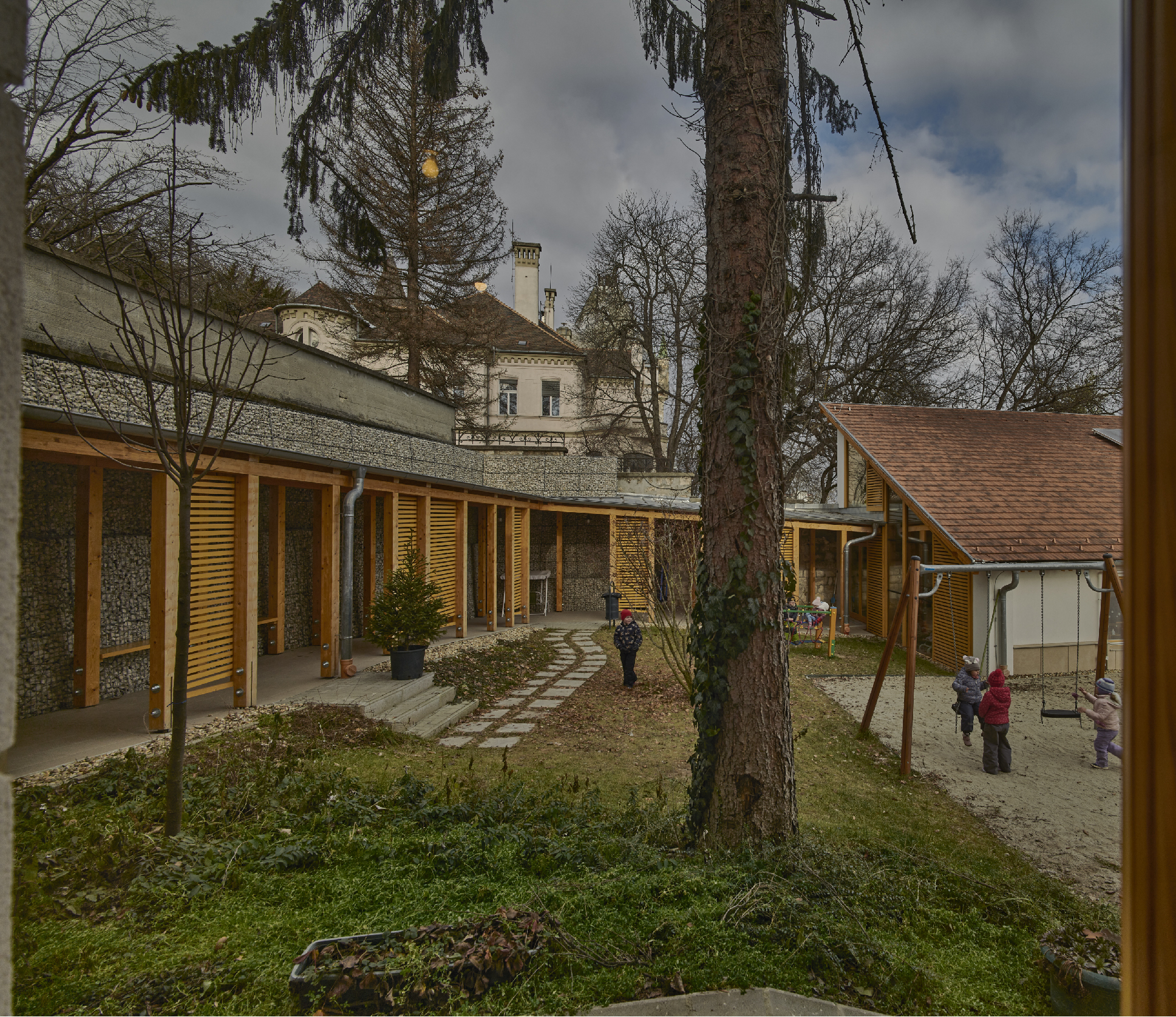 prof. Csanády Gábor Mátyás DLA - Budafoki Don Bosco Katolikus Óvoda