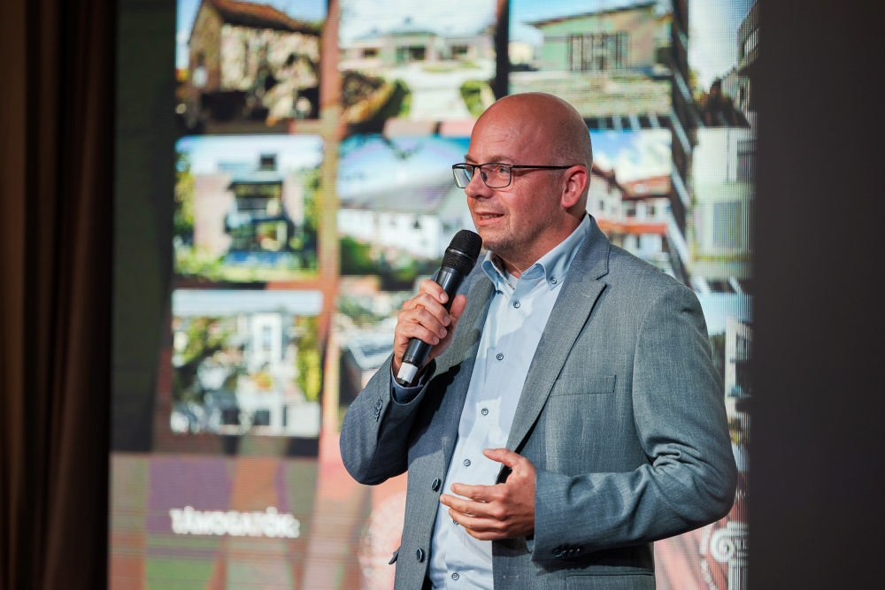 EvHaza BUILD MohaiBalazs 057